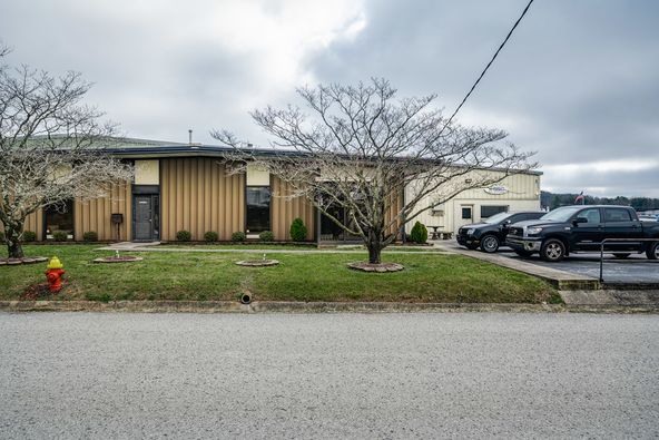 984 Humble Dr, Cookeville, TN 38501